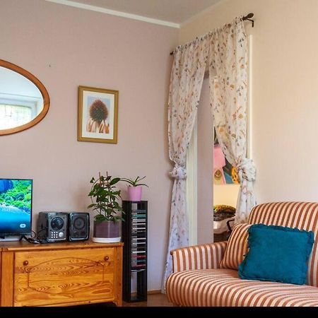 Spacious Retro Flat Close To National Stadium วอร์ซอ ภายนอก รูปภาพ